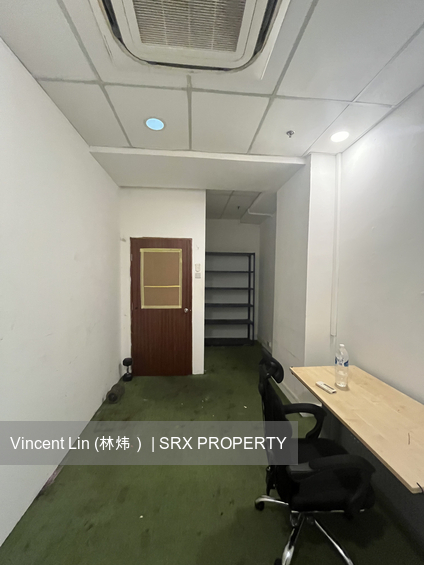 Entrepreneur Business Centre (D14), Factory #524811211